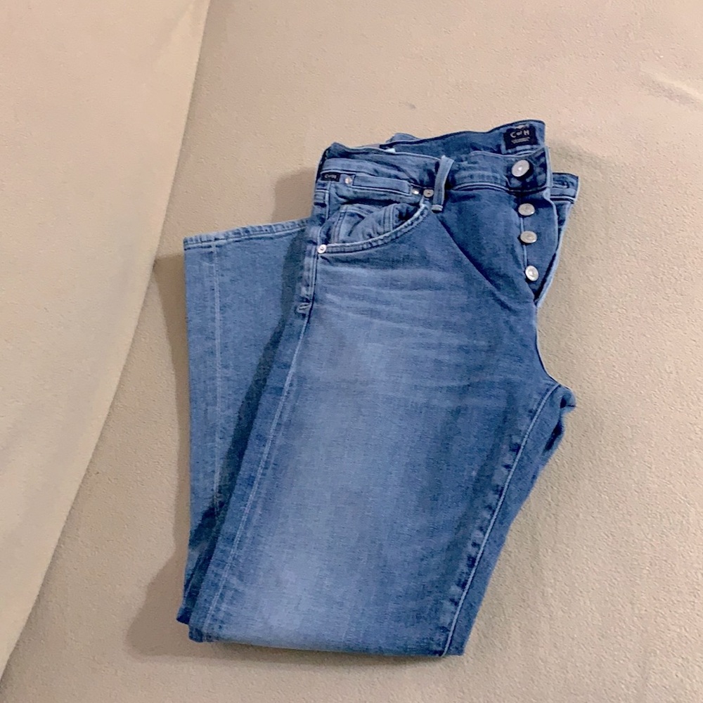 Super cute boyfriend jeans